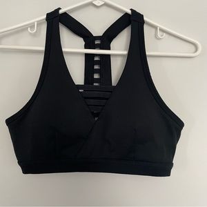 2 Abercrombie Fitch Sports Bra Racerback Strap Plunge in Small in Black & Gray
